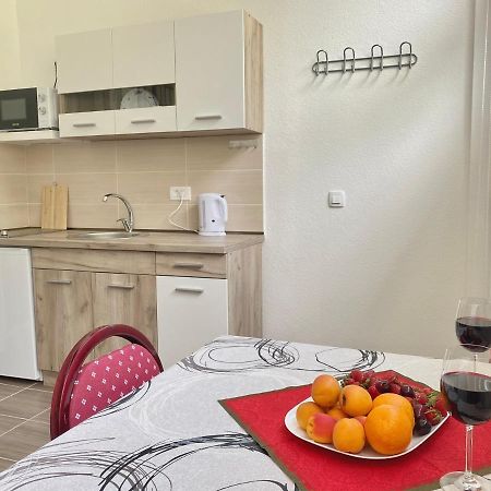 Sutomarina Apartments Sutomore Dış mekan fotoğraf